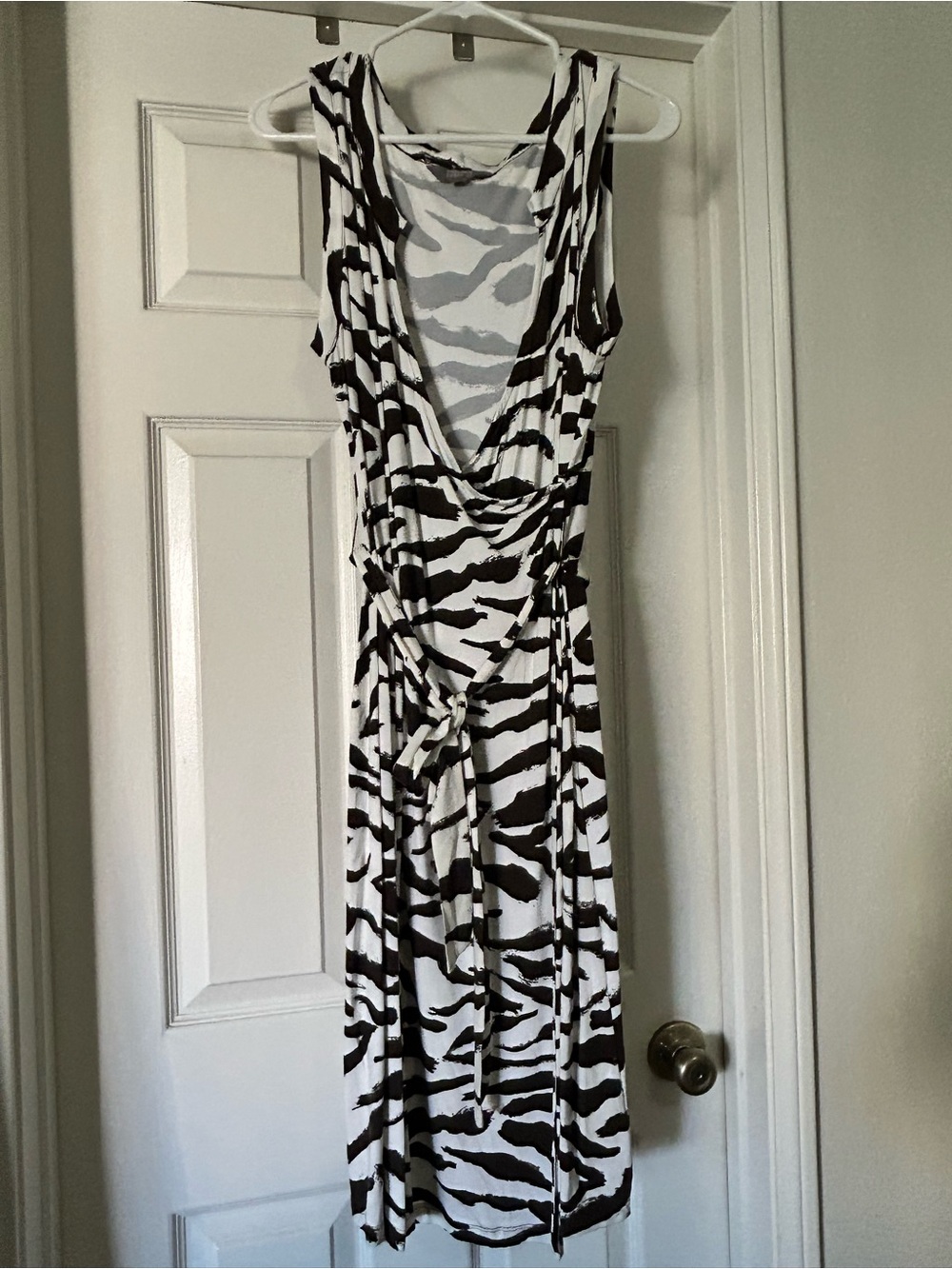 Merona Black and White Sleeveless Zebra-Print Wrap Dress